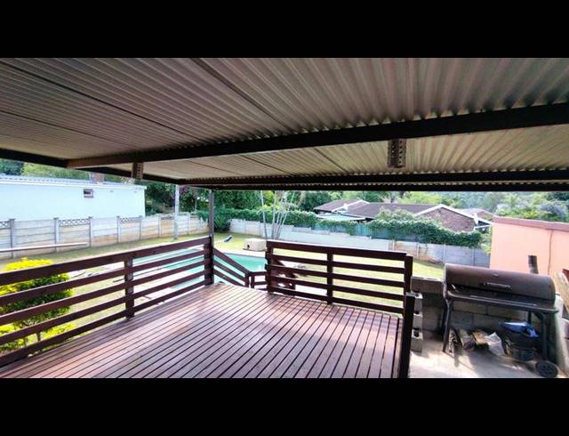 4 BEDROOM HOUSE FOR SALE IN PRESTBURY